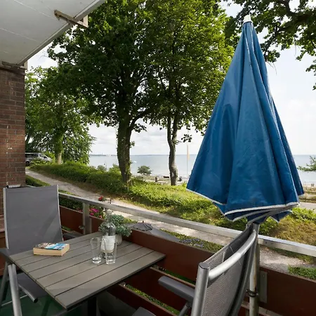 Am Hang 15 Seeblick App 7 *